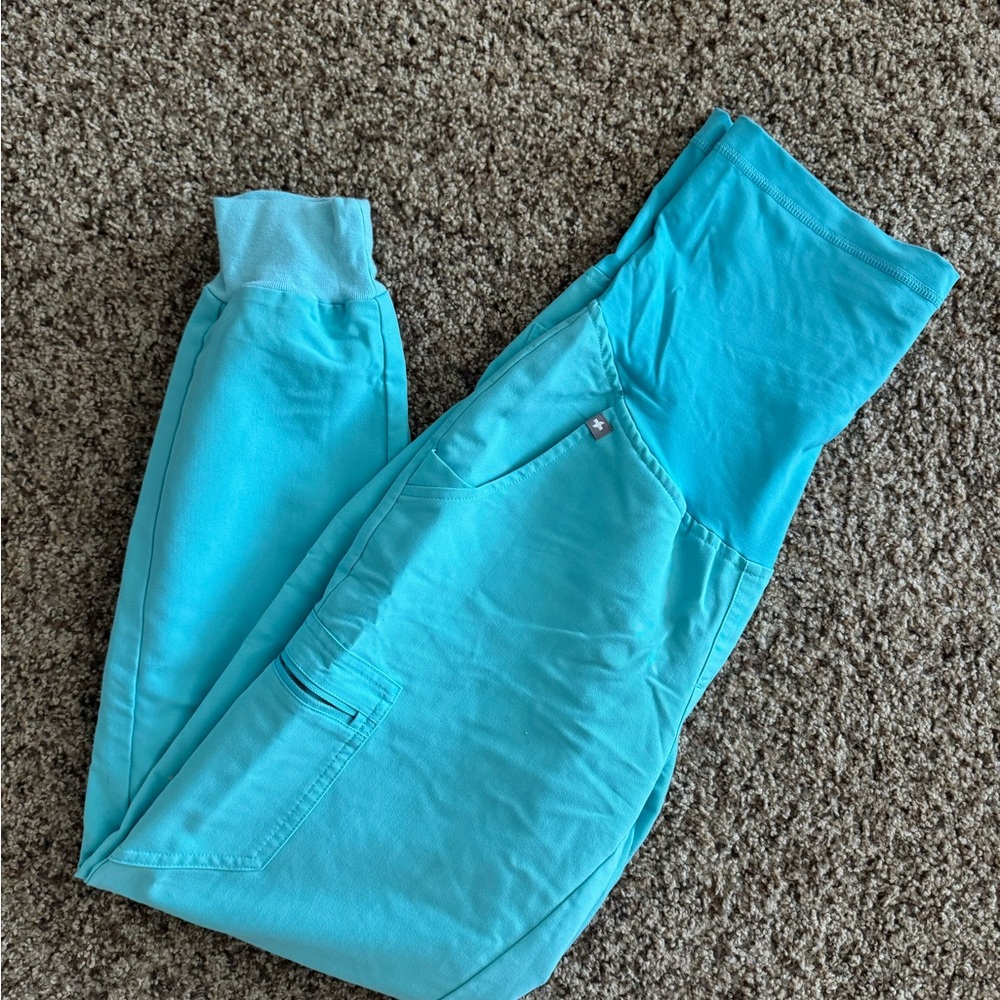 Figs Maternity Jogger Scrubs